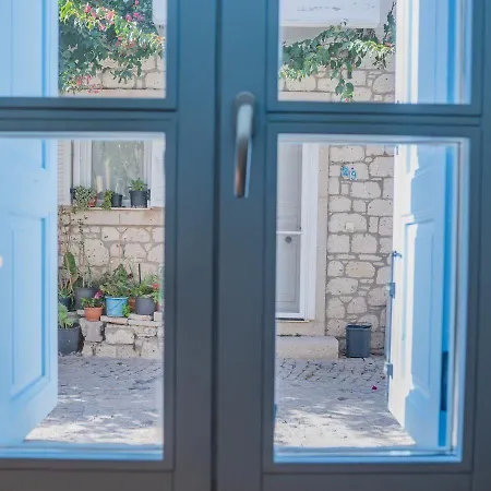 Alba Alacati 호텔 *