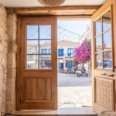 Отель Alba Alacati *